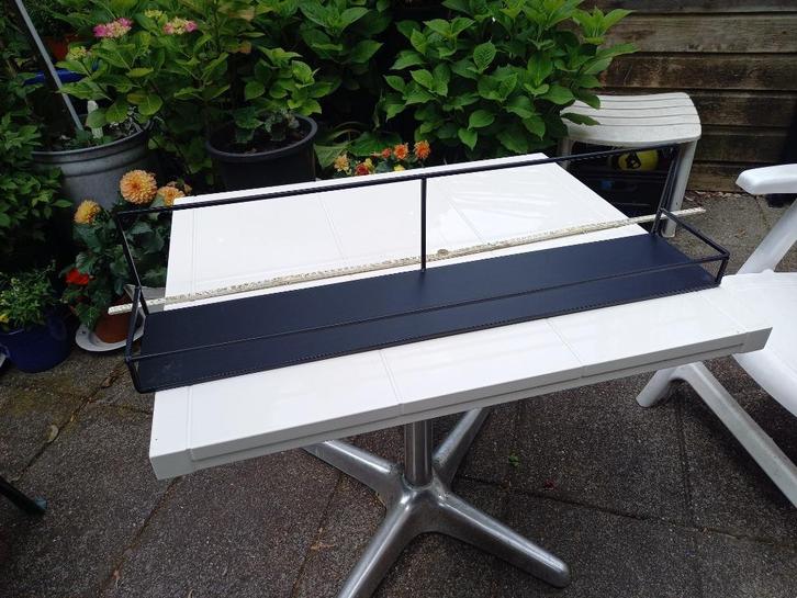 Matzwarte ijzeren wandplank, Huis en Inrichting, Woonaccessoires | Wandplanken en Boekenplanken, Zo goed als nieuw, Ophalen of Verzenden