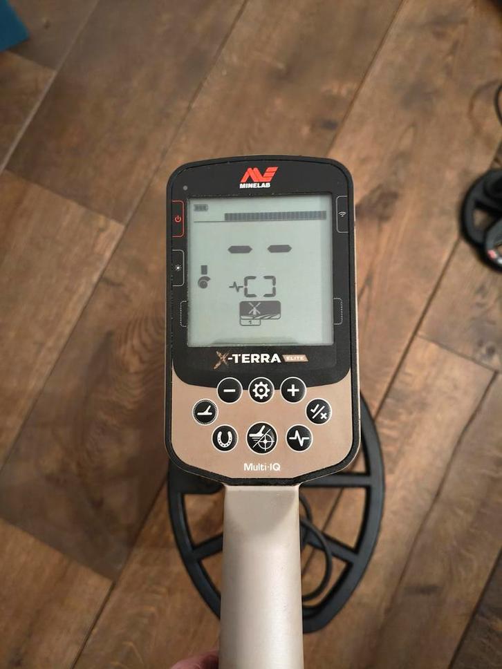 Minelab elite, Hobby en Vrije tijd, Metaaldetectors, Zo goed als nieuw, Meer dan 30 cm, Minelab, Discriminatie metaaldetectie