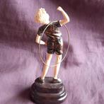 Mooi Beeld Jongen met Hoepel Kunststof, Verzenden