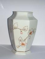 Retro Alba Iulia Sierlijke porseleinen vaas, Romania., Antiek en Kunst, Ophalen of Verzenden