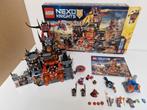 70323 Lego nexo knights Jestro's vulkaanbasis, Kinderen en Baby's, Speelgoed | Duplo en Lego, Ophalen of Verzenden, Zo goed als nieuw