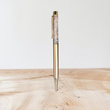 ️ Edelsteenpen Bergkristal  beschikbaar voor biedingen
