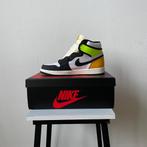 Nike Air Jordan 1 “White black gold university gold” US 8, Nike Air Jordan, Ophalen of Verzenden, Sneakers of Gympen, Zwart