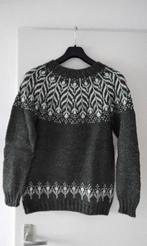 Handgebreide scandinavische trui met een uniek breipatroon, Kleding | Dames, Truien en Vesten, Ophalen of Verzenden, Zo goed als nieuw