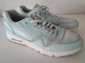 Nike air max beschikbaar voor biedingen