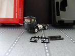 110 herpa 318976-002 scania 111 dagcabine trekker zwart 1:87, Ophalen of Verzenden, Nieuw, Bus of Vrachtwagen, Herpa