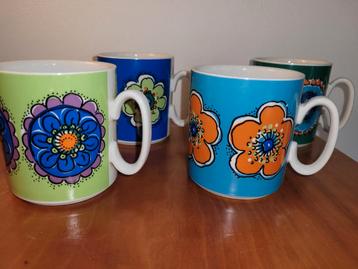 Vintage Villeroy & Boch Bekers Bloem Jaren 70 mokken beker beschikbaar voor biedingen