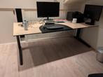 Ahrend Bureau, Huis en Inrichting, Bureaus, Ophalen, In hoogte verstelbaar, Zo goed als nieuw, Bureau