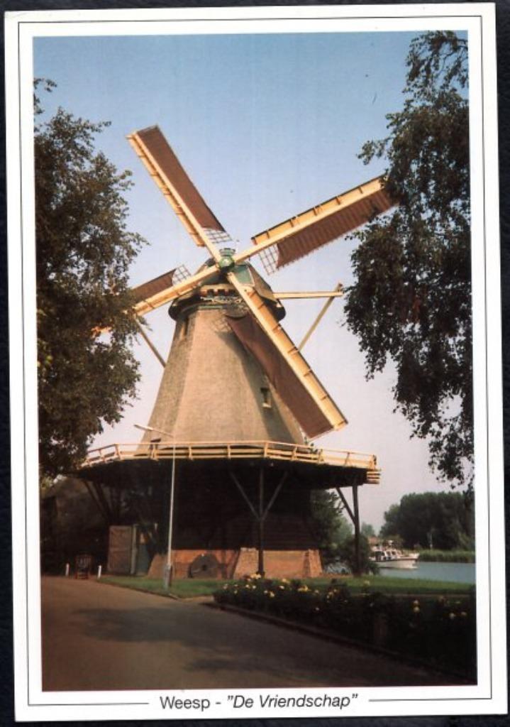(NH505) Ansichtkaart Weesp molen De Vriendschap, Verzamelen, Ansichtkaarten | Nederland, Ongelopen, Noord-Holland, 1980 tot heden