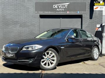 BMW 5-serie 528i 258PK High Ex | Head-up | Navi | Leer | Bi- beschikbaar voor biedingen