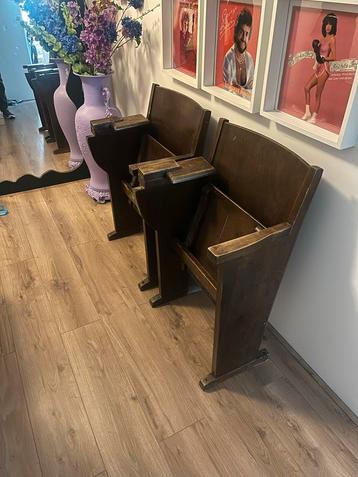 Antiek houten Collegestoelen, set van twee beschikbaar voor biedingen