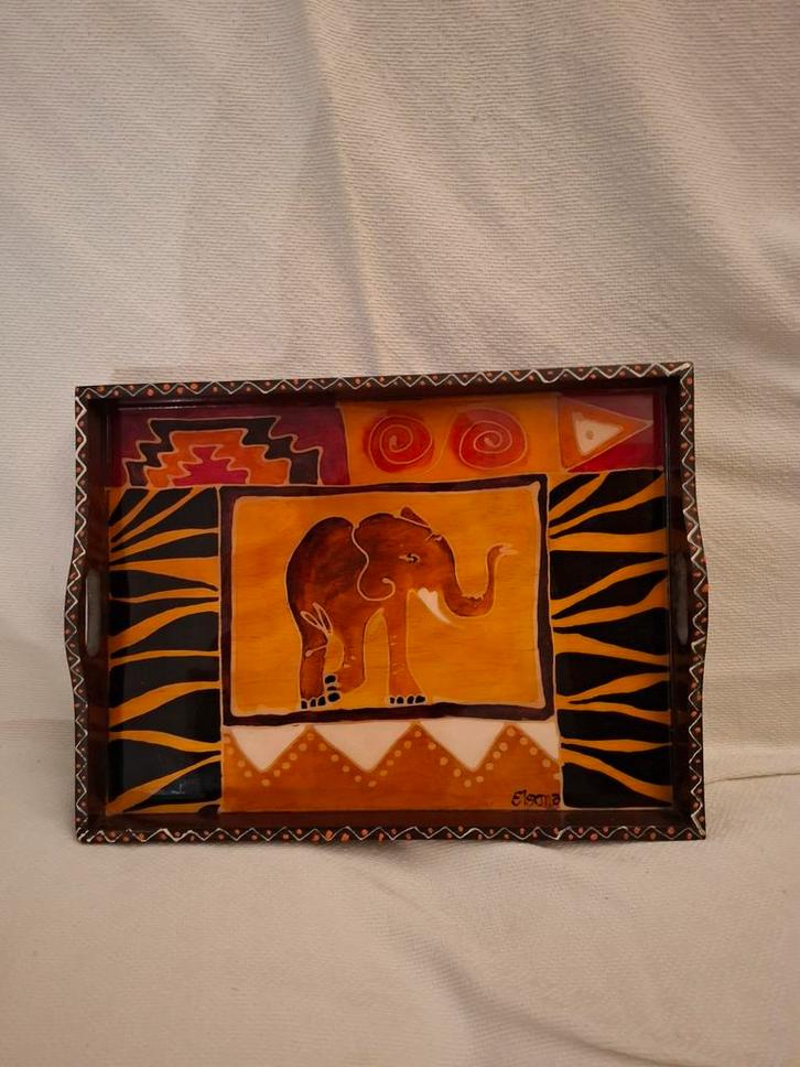 Afrikaans Dienblad met Olifant, Huis en Inrichting, Woonaccessoires | Dienbladen, Gebruikt, Hout, Rechthoekig, Ophalen of Verzenden