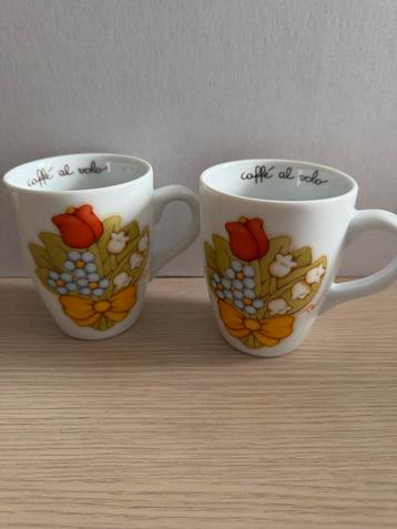 2 Thun mugs, caffè al volo, porcelain made in Italy beschikbaar voor biedingen