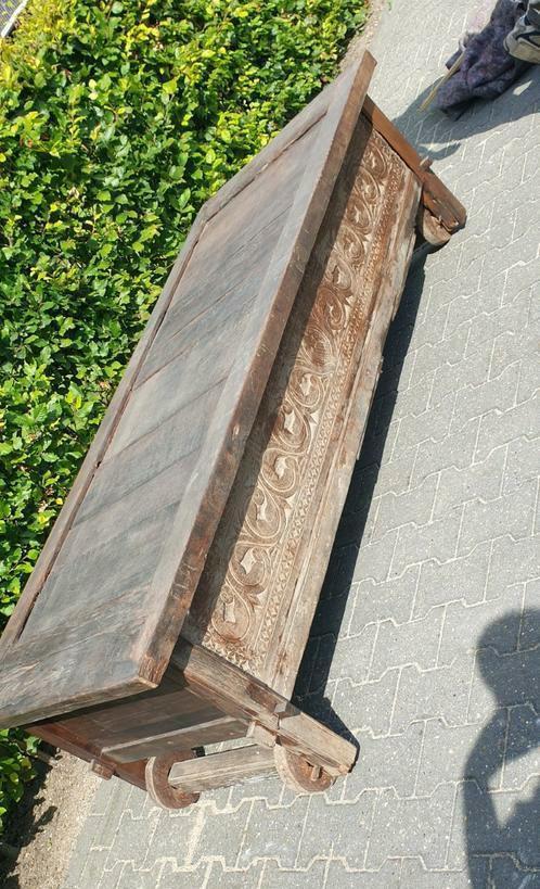 Antiek daybed, aura peeperkorn, houtsnijwerk, tv meubel, Antiek en Kunst, Antiek | Meubels | Kasten, Ophalen