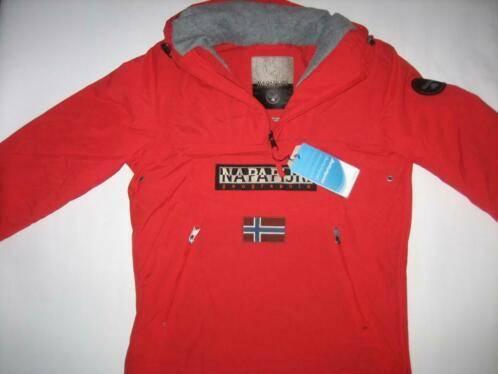 Napapijri nieuw warme winter / ski jas XS 176, Kinderen en Baby's, Kinderkleding | Maat 176, Nieuw, Jongen of Meisje, Jas, Ophalen of Verzenden