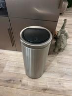 Brabantia Prullenbak - 23-30 Liter, Ophalen, Met pedaal, 50 tot 75 cm, Rvs
