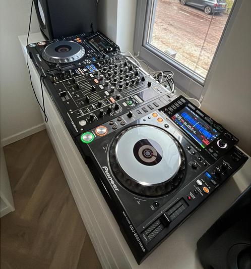 Pioneer 2x CDJ 2000NXS + DJM 900NXS + Flightcase!, Muziek en Instrumenten, Dj-sets en Draaitafels, Zo goed als nieuw, Dj-set, Pioneer