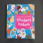 haakboek Slingers haken, Boeken, Hobby en Vrije tijd, Gelezen, Annemarie Benthem, Ophalen of Verzenden, Breien en Haken