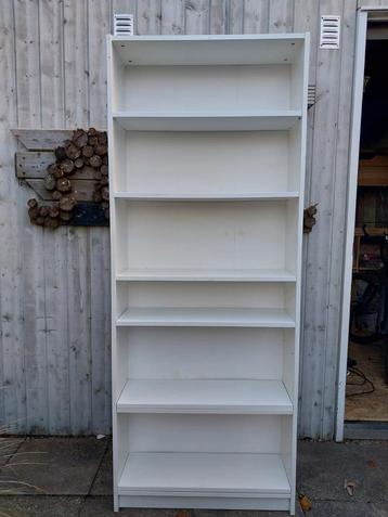 Billy Boekenkast - Wit beschikbaar voor biedingen