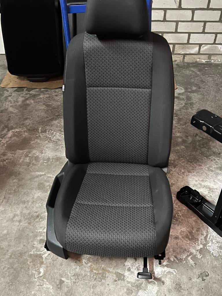 Volkswagen Caddy stoel passagier, Auto-onderdelen, Interieur en Bekleding, Ophalen, Gebruikt, Volkswagen