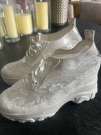Bruidssneakers, Wit, Ophalen of Verzenden, Sneakers of Gympen, Zo goed als nieuw