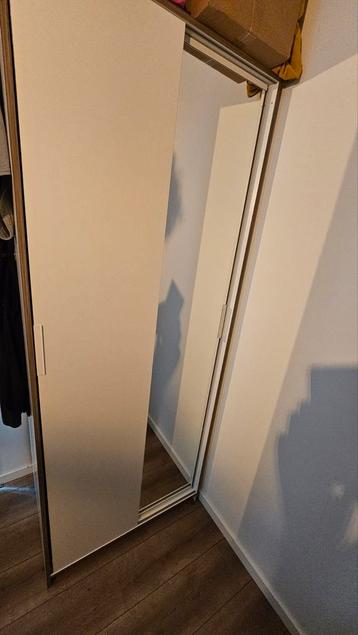 Ikea kledingkast  beschikbaar voor biedingen