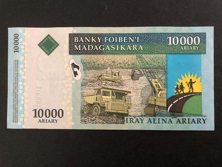 Bankbiljet Madagaskar 10000 Ariary, Postzegels en Munten, Bankbiljetten | Afrika, Los biljet, Overige landen, Ophalen of Verzenden