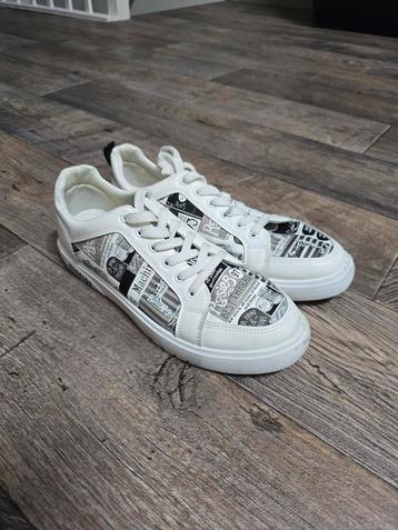 Witte Sneakers met Print - Maat 46 beschikbaar voor biedingen