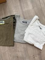 3 paar t-shirts Vingino groen grijs en wit, Ophalen of Verzenden, Zo goed als nieuw, Vingino, Shirt of Longsleeve