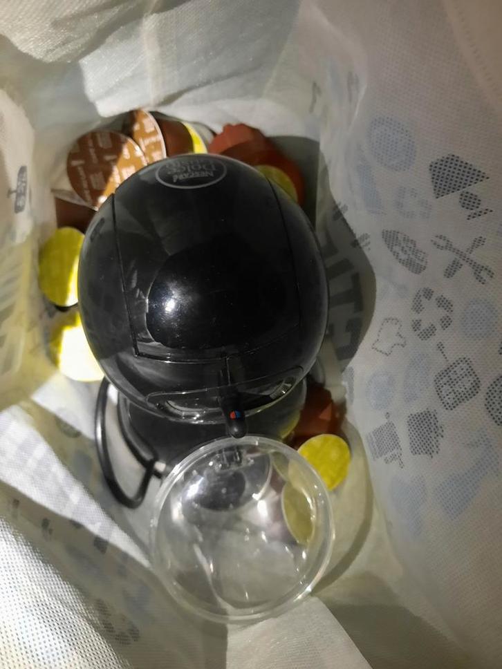Nescafe dolce gusto, Witgoed en Apparatuur, Koffiezetapparaten, Zo goed als nieuw, Ophalen