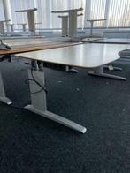 Vepa Mundo slinger bureau (2 maten) partij beschikbaar, Huis en Inrichting, Bureaus, Industrieweg 31, 7903 AH Hoogeveen, In hoogte verstelbaar
