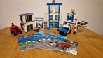 Lego city 60246 politiebureau, Kinderen en Baby's, Speelgoed | Duplo en Lego, Ophalen of Verzenden, Zo goed als nieuw, Complete set