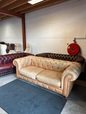 Cognac kleur Chesterfield bank generfde 3 zits Z.G.A.N. beschikbaar voor biedingen