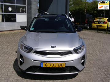 Kia Stonic 1.0 T-GDi DynamicLine met cruise control en achte beschikbaar voor biedingen