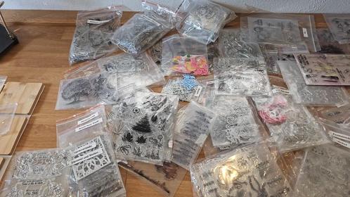 Grote lading stempels en bijbehorende mallen, Hobby en Vrije tijd, Kaarten | Zelf maken, Zo goed als nieuw, Pons of Mal, Overige thema's
