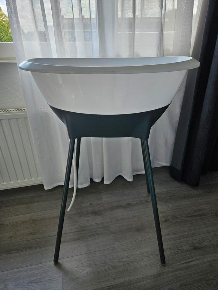 Baby badje met standaard, Kinderen en Baby's, Badjes en Verzorging, Zo goed als nieuw, Badje, Standaard, Ophalen