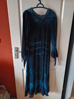 Prachtige blauwe velvet jurk - Maat M. Heksenjurk, Maat 38/40 (M), Blauw, Ophalen of Verzenden, Zo goed als nieuw