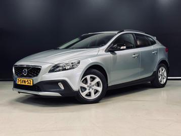 Volvo V40 Cross Country 1.6 T4 Kinetic, Navi, NAP, Bluetooth beschikbaar voor biedingen