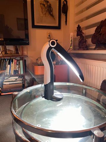 Design Vintage toekan bureaulamp H. T. Huang zwart / wit beschikbaar voor biedingen