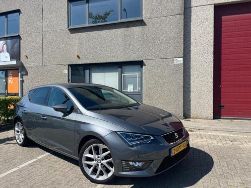 Seat Leon 1.4 TSI FR Navigatie|Clima|Leer, Auto's, Seat, Bedrijf, Leon, ABS, Airbags, Airconditioning, Bluetooth, Boordcomputer