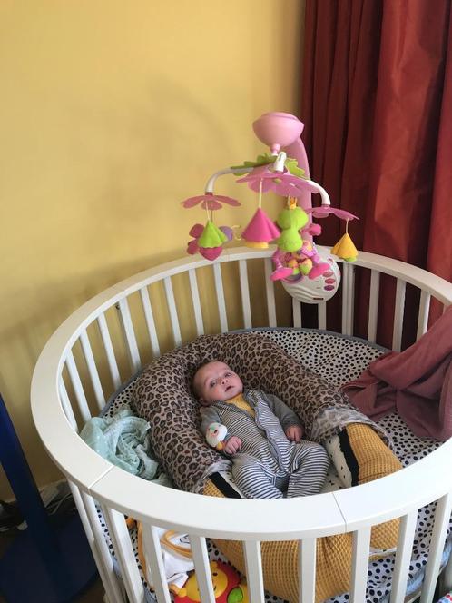 ronde baby box wit, Kinderen en Baby's, Boxen, Gebruikt, Rond, Boxkleed, Wieltjes, Ophalen