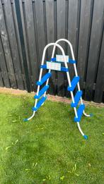 .Zwembadtrap 130 cm. gratis, Ophalen, Gebruikt