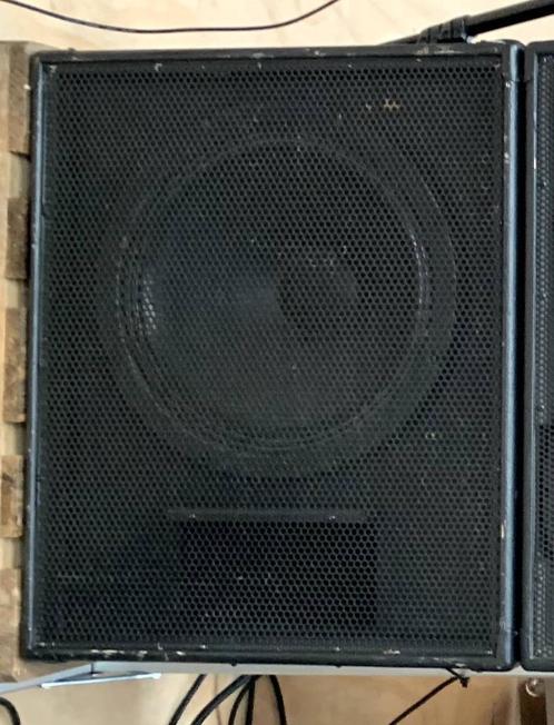 EAW SB180 2 stuks, Audio, Tv en Foto, Luidsprekers, Gebruikt, Subwoofer, 120 watt of meer, Overige merken, Ophalen