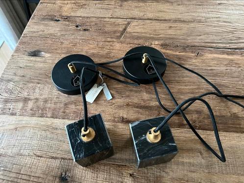 YAYA HOME  marmeren hanglampjes met goud kl accent  Nieuw, Huis en Inrichting, Lampen | Hanglampen, Nieuw, Minder dan 50 cm, Overige materialen