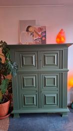 Vintage groene kast, Ophalen