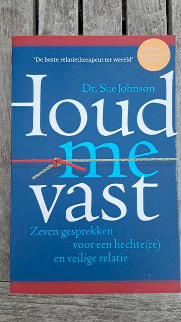 Sue Johnson - Houd me vast beschikbaar voor biedingen