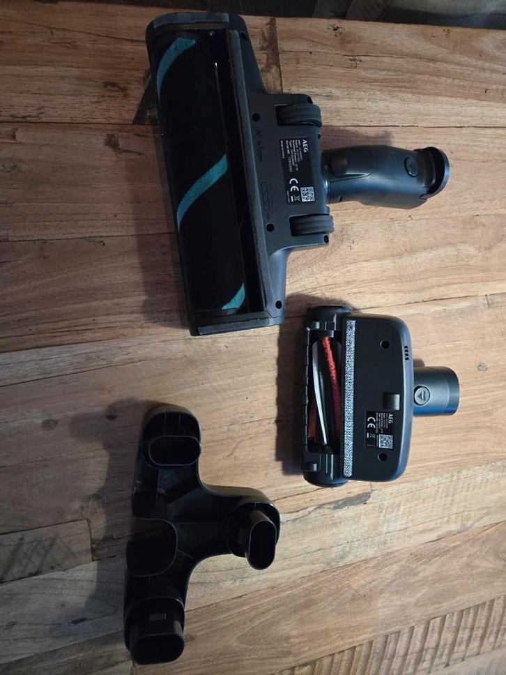 aeg 8000 ultimate mondstuk. UltimatePower en PetPro+, Witgoed en Apparatuur, Stofzuigers, Niet werkend, Stofzuiger, Minder dan 1200 watt