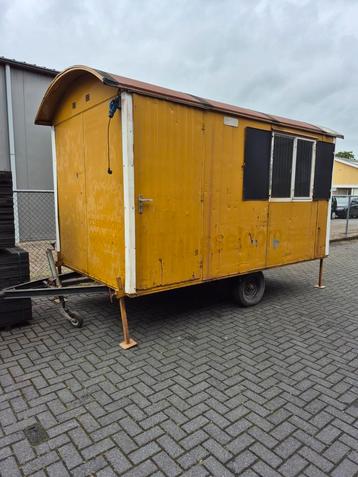 Prachtig tuinhuis op wielen  beschikbaar voor biedingen