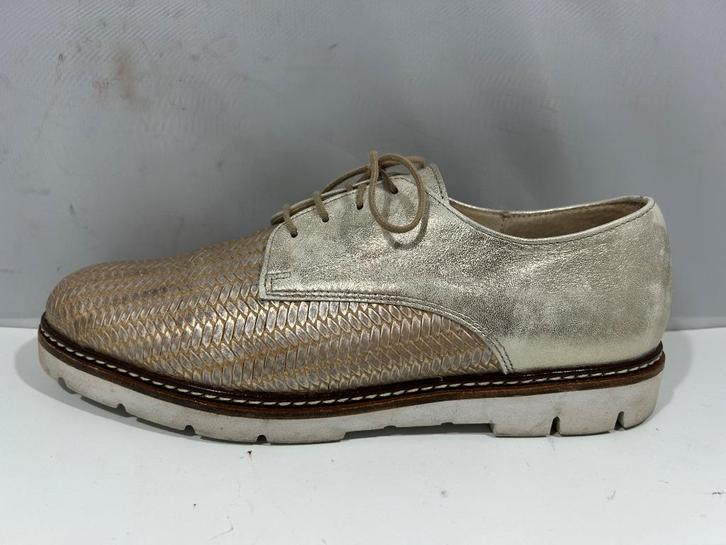 Gabor, maat 38.5 Veterschoenen in zilver met goud., Kleding | Dames, Schoenen, Zo goed als nieuw, Schoenen met lage hakken, Overige kleuren