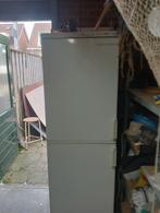 Boer koelkast gratis, Witgoed en Apparatuur, Met vriesvak, Ophalen of Verzenden, Zo goed als nieuw, 160 cm of meer